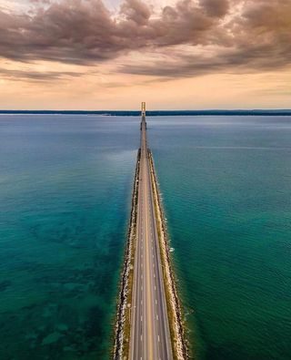 The Mighty Mac 🙌
•
📸cred: nat_geo_vibes 
Thank you for sharing!
•
#puremichigan #travelmi #travelpics #findyourpark #lakehuron #mytinyatlas #naturalmichigan #outdoor #lakemichigan #greatlakes #greatlakesstate #mackinacbridge #uppermichigan #uptravel #straitsofmackinac #michigantravel #upperpeninsula #michigan #stignace #mistateparks #straitsstatepark #mackinawisland #mackinawcity #mackinac #mackinawbridge #mackinaw #michiganstateparks #michiganstatepark #statepark #michigantrails