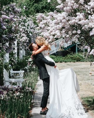 Love & Lilacs! Amanda and Chad were so truly meant to be. Brought tears to everyones eyes who was lucky enough to celebrate their love yesterday! 💜

It was truly amazing to photograph such a passionate love!